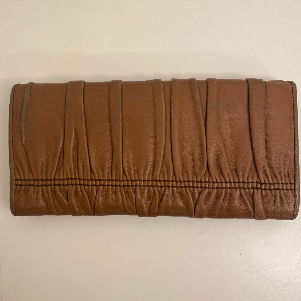 SOLD Brown Leather Prada Wallet - Picture 2 of 14